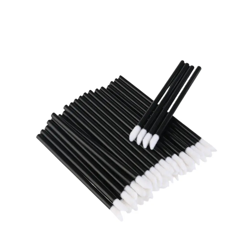 Doe Foot Applicator Brush (50 pack) Lizzylashedmeco